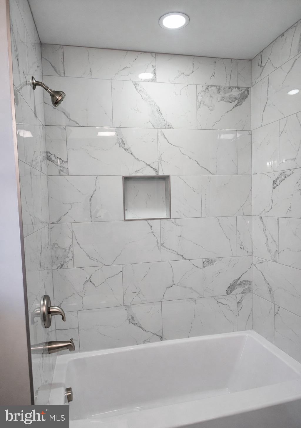 210 West 2nd Street Ridgely, MD 21660 - Photo 11 of 28 Main Floor Bathroom