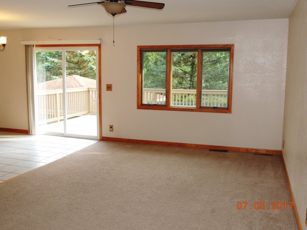 15578 Sharp Road Rockton, IL 61072 - Photo 10 of 24 Gallery Image 10