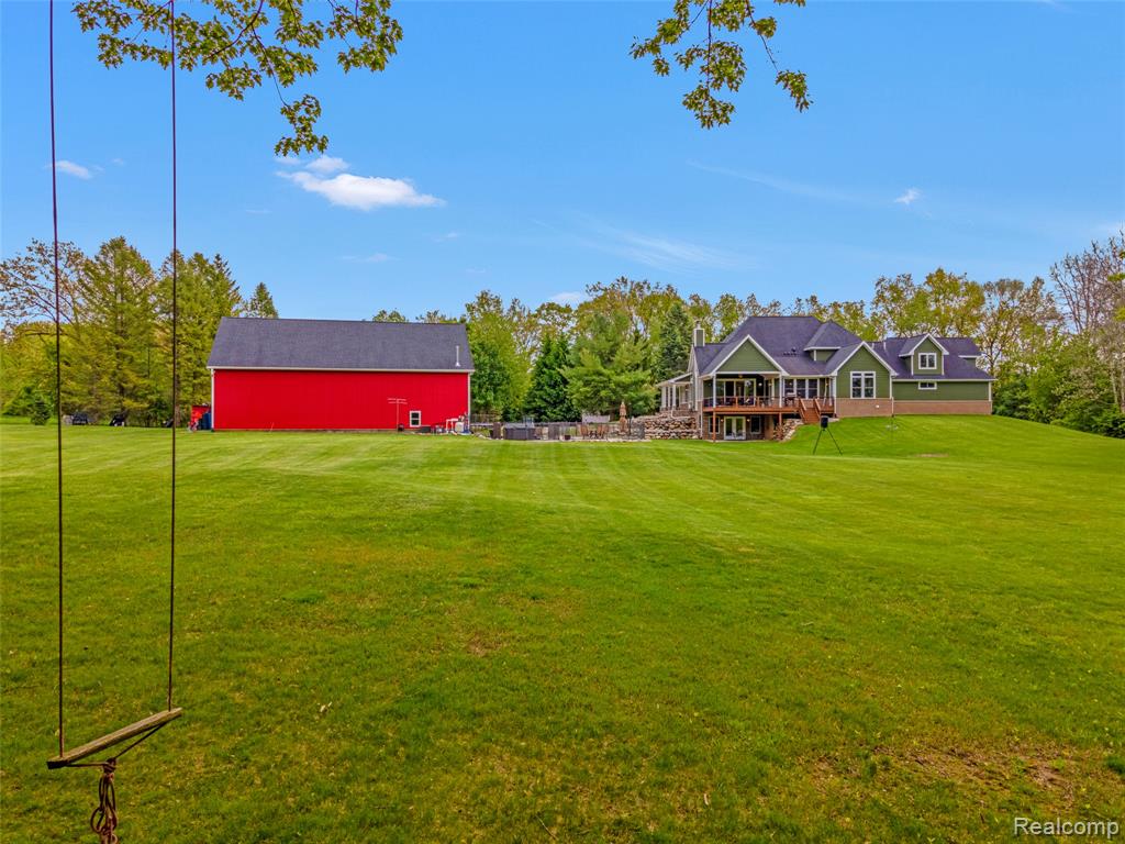 13085 Rohn Road Fenton, MI 48430 - Photo 40 of 52