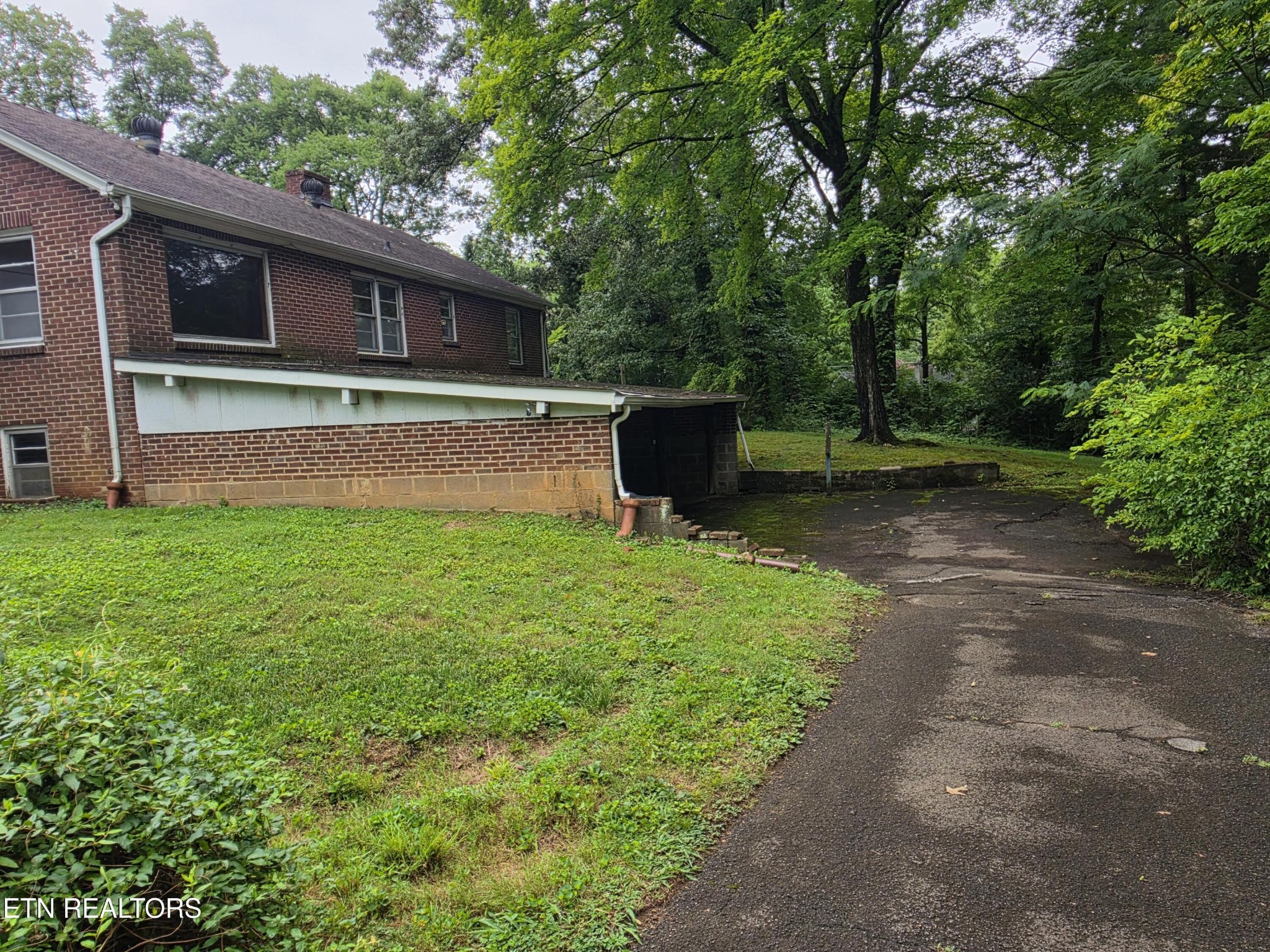 1211 Craig Road Knoxville, TN 37919 - Photo 35 of 42 Gallery Image 35