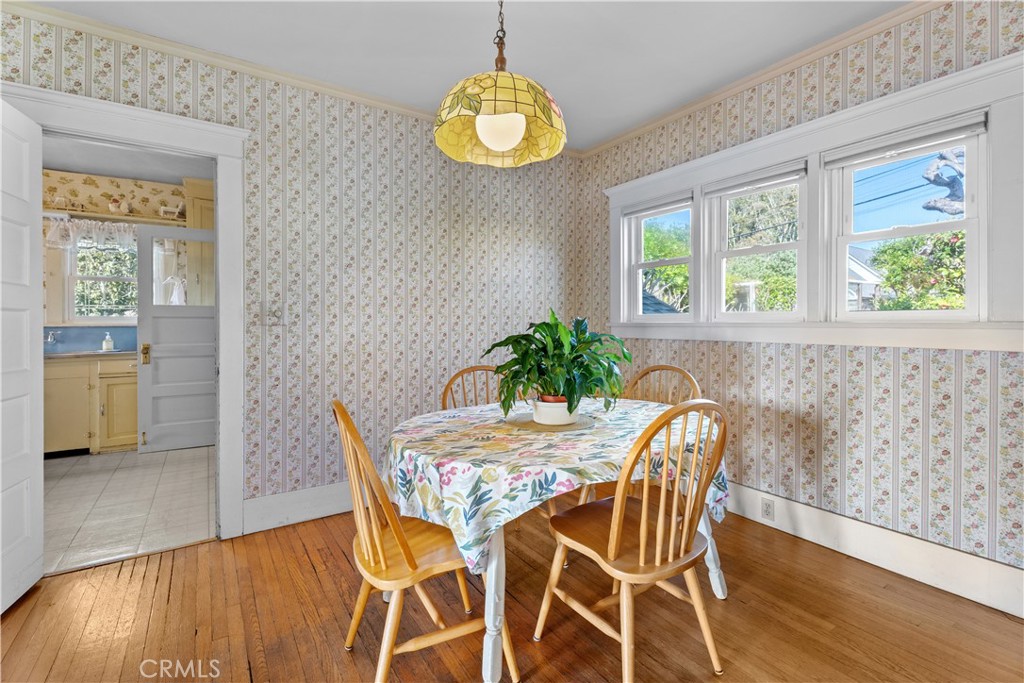 606 Penn Street El Segundo, CA 90245 - Photo 12 of 21 breakfast room