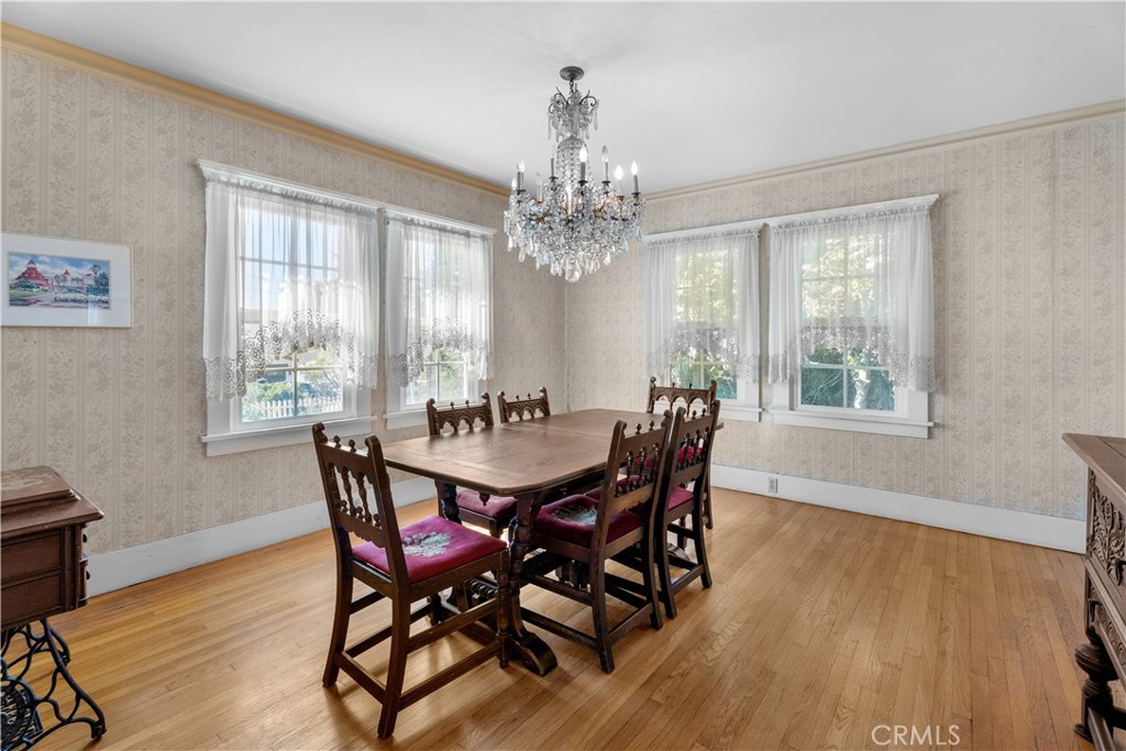 606 Penn Street El Segundo, CA 90245 - Photo 10 of 21 formal dining room