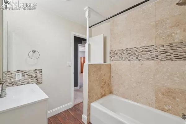 $400,000 | 1003 West Camino Al Cielo, Pueblo, CO 81007