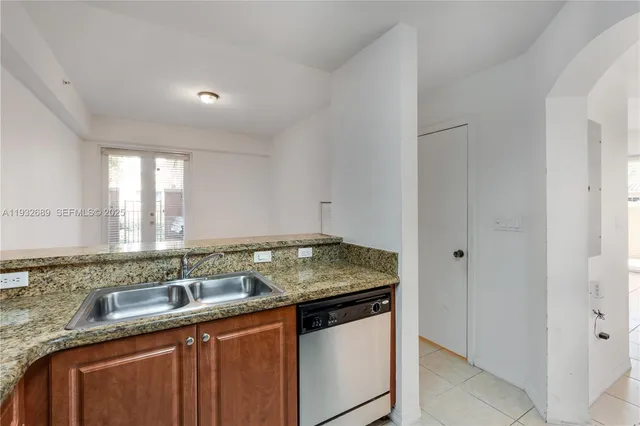 $2,700 | 14355 Southwest 11th Street, Unit 2604, Pembroke Pines, FL 33027