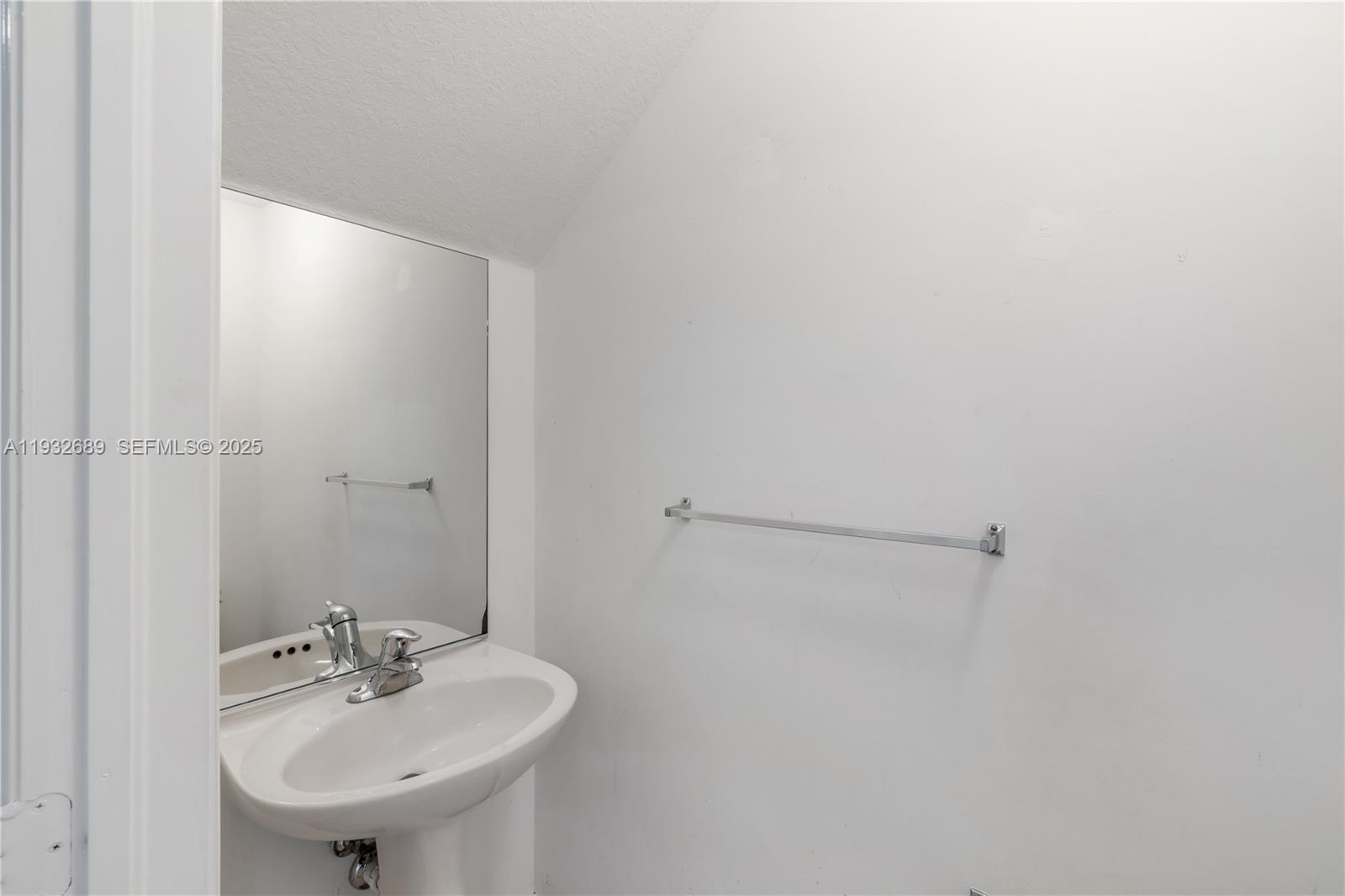 14355 Southwest 11th Street, Unit 2604 Pembroke Pines, FL 33027 - Photo 22 of 30