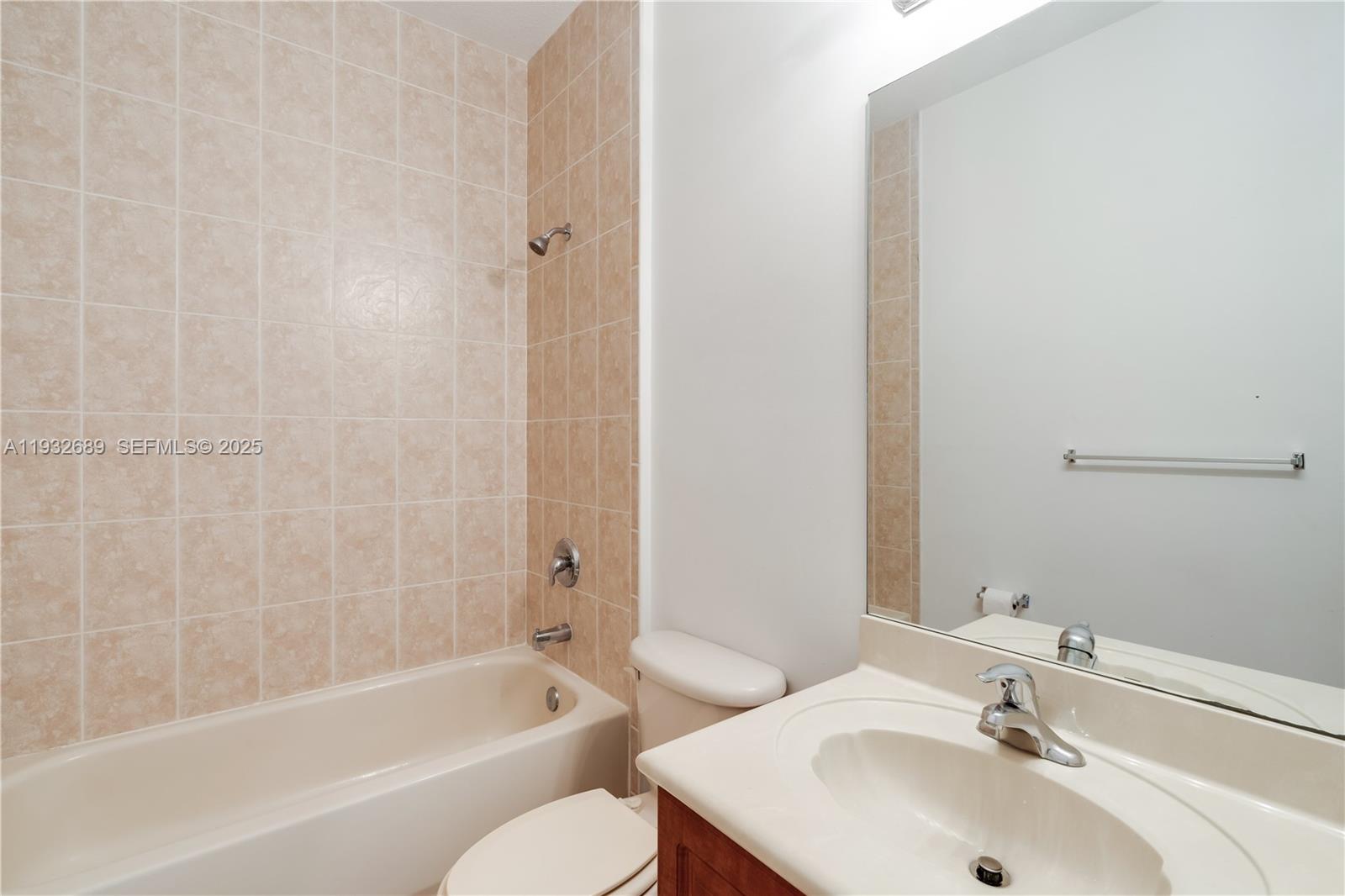 14355 Southwest 11th Street, Unit 2604 Pembroke Pines, FL 33027 - Photo 23 of 30
