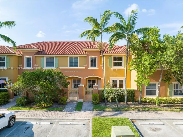 $2,700 | 14355 Southwest 11th Street, Unit 2604, Pembroke Pines, FL 33027