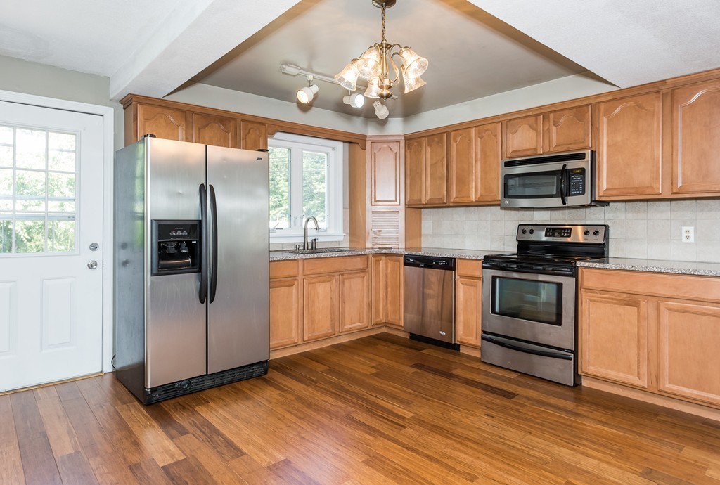 1430 Russell Road, Unit 1 Westfield, MA 01085 - Photo 13 of 30 Gallery Image 13