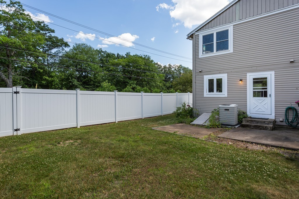 1430 Russell Road, Unit 1 Westfield, MA 01085 - Photo 30 of 30 Gallery Image 30