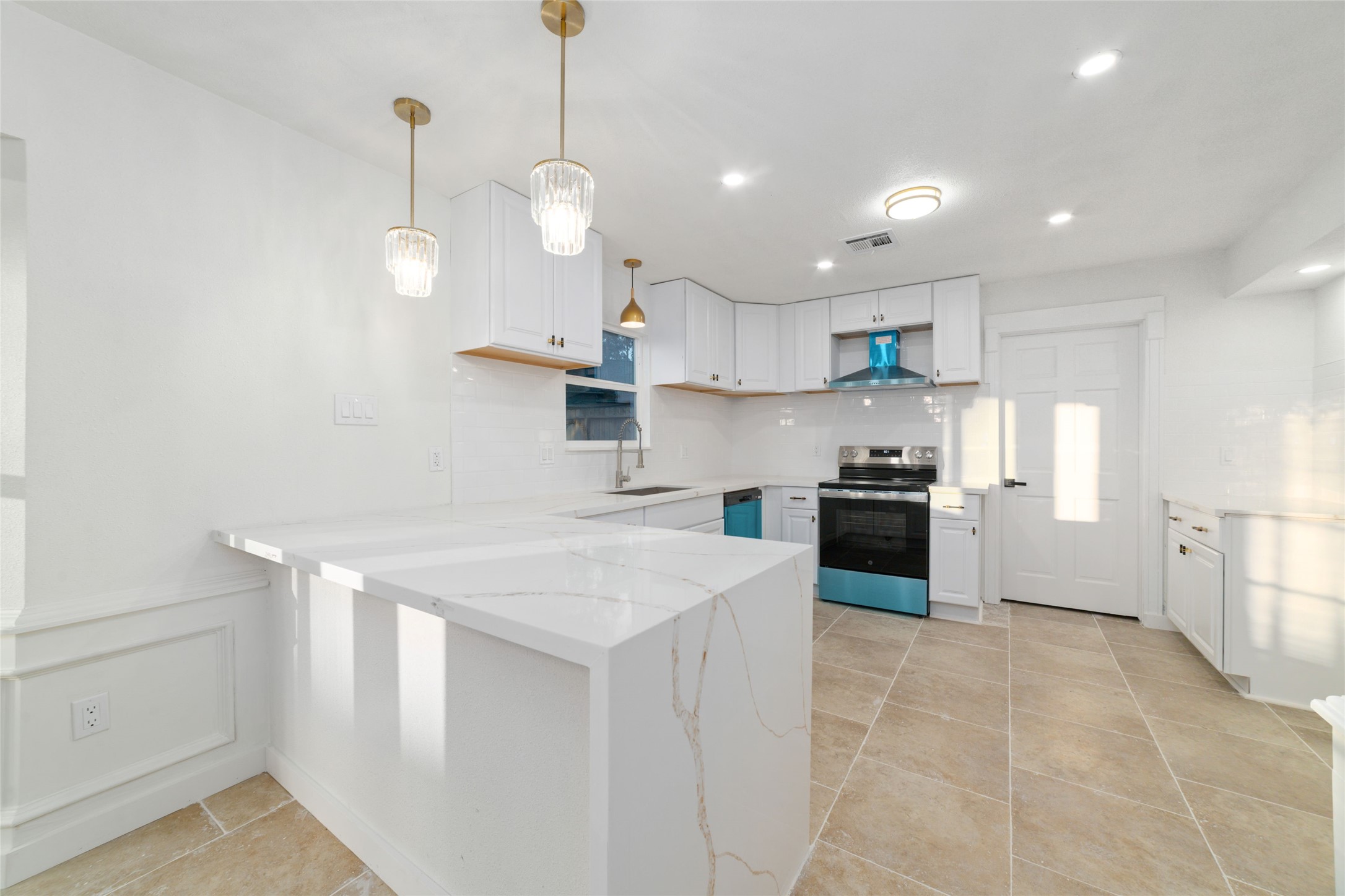 8322 Oak Moss Drive Spring, TX 77379 - Photo 11 of 41
