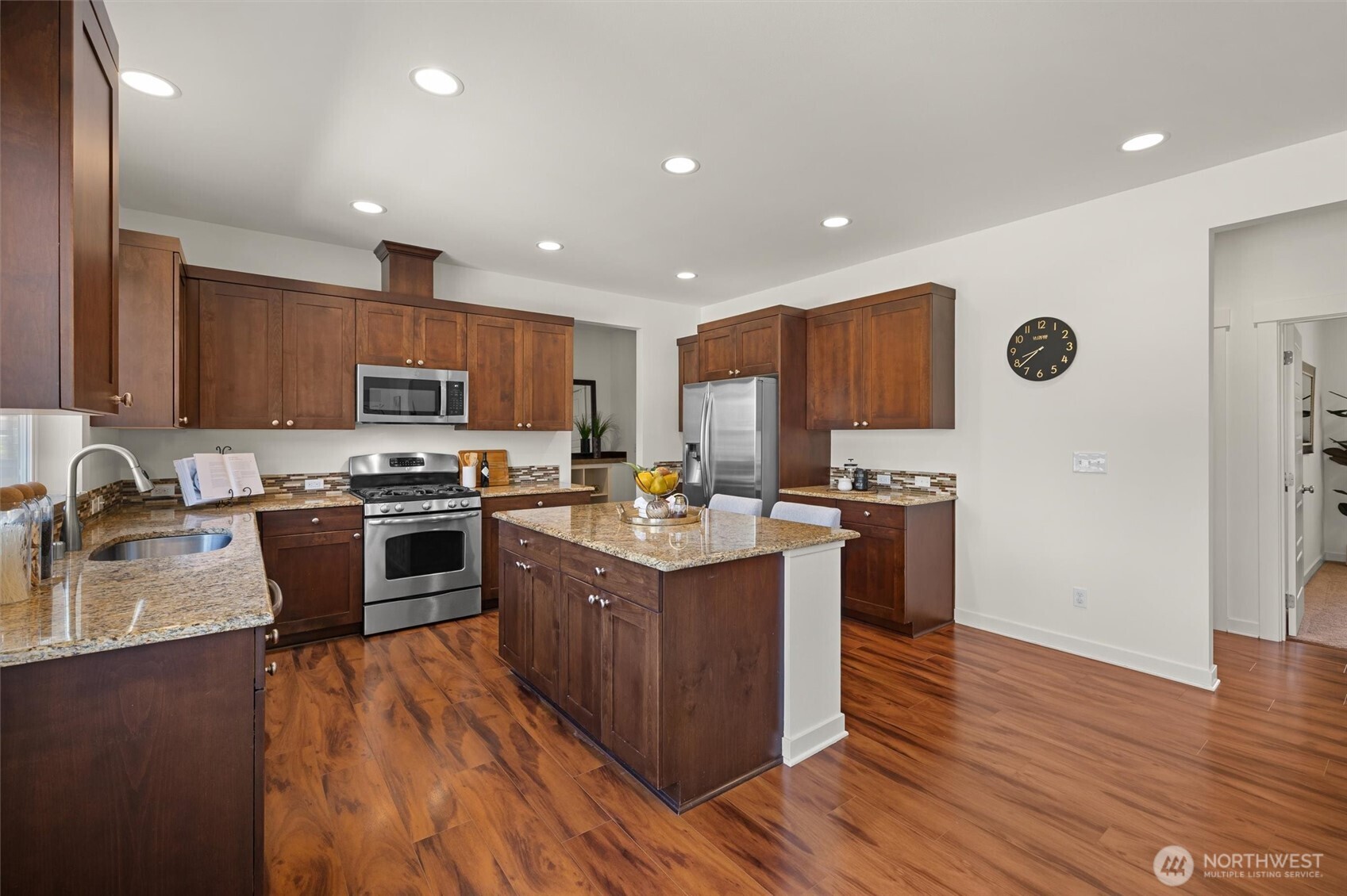 817 218th Street Southeast Bothell, WA 98021 - Photo 12 of 39
