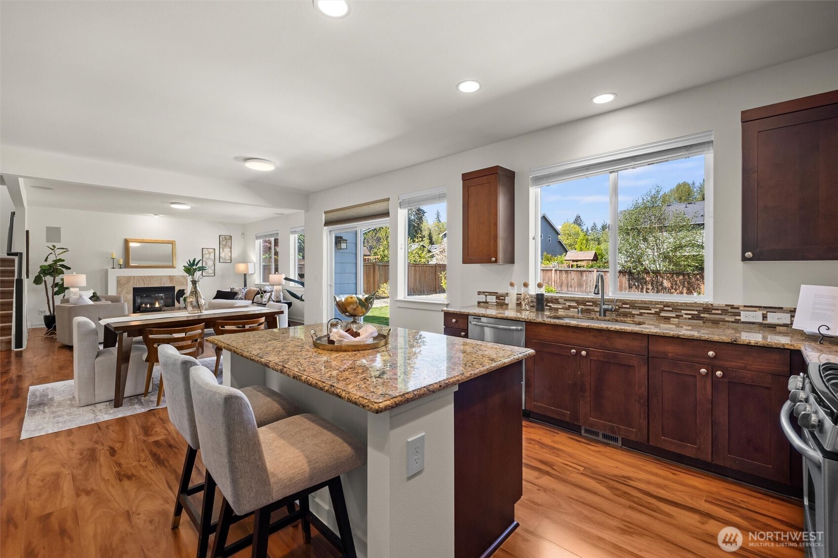 817 218th Street Southeast Bothell, WA 98021 - Photo 13 of 39