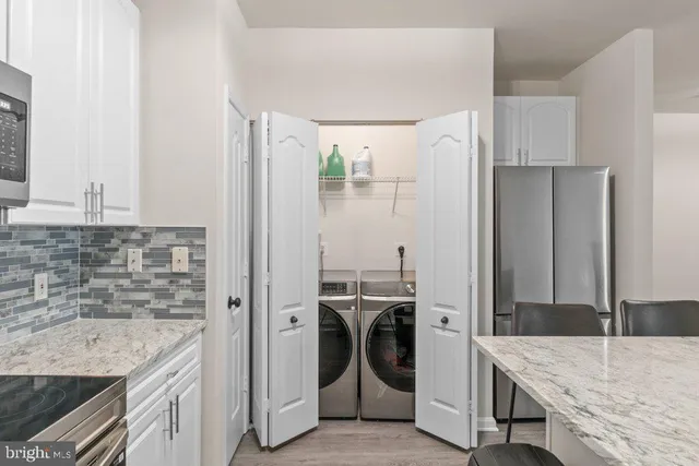 $350,000 | 400 Symphony Circle, Unit 74B, Cockeysville, MD 21030