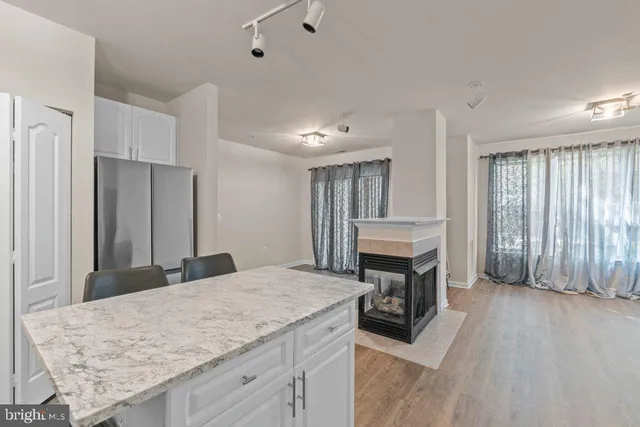 $350,000 | 400 Symphony Circle, Unit 74B, Cockeysville, MD 21030