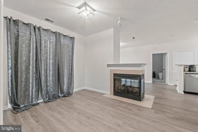 $350,000 | 400 Symphony Circle, Unit 74B, Cockeysville, MD 21030