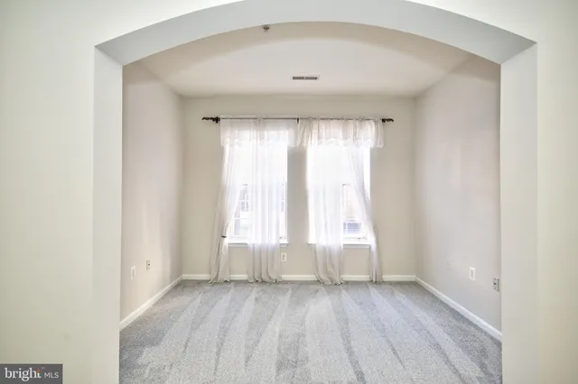 $350,000 | 400 Symphony Circle, Unit 74B, Cockeysville, MD 21030