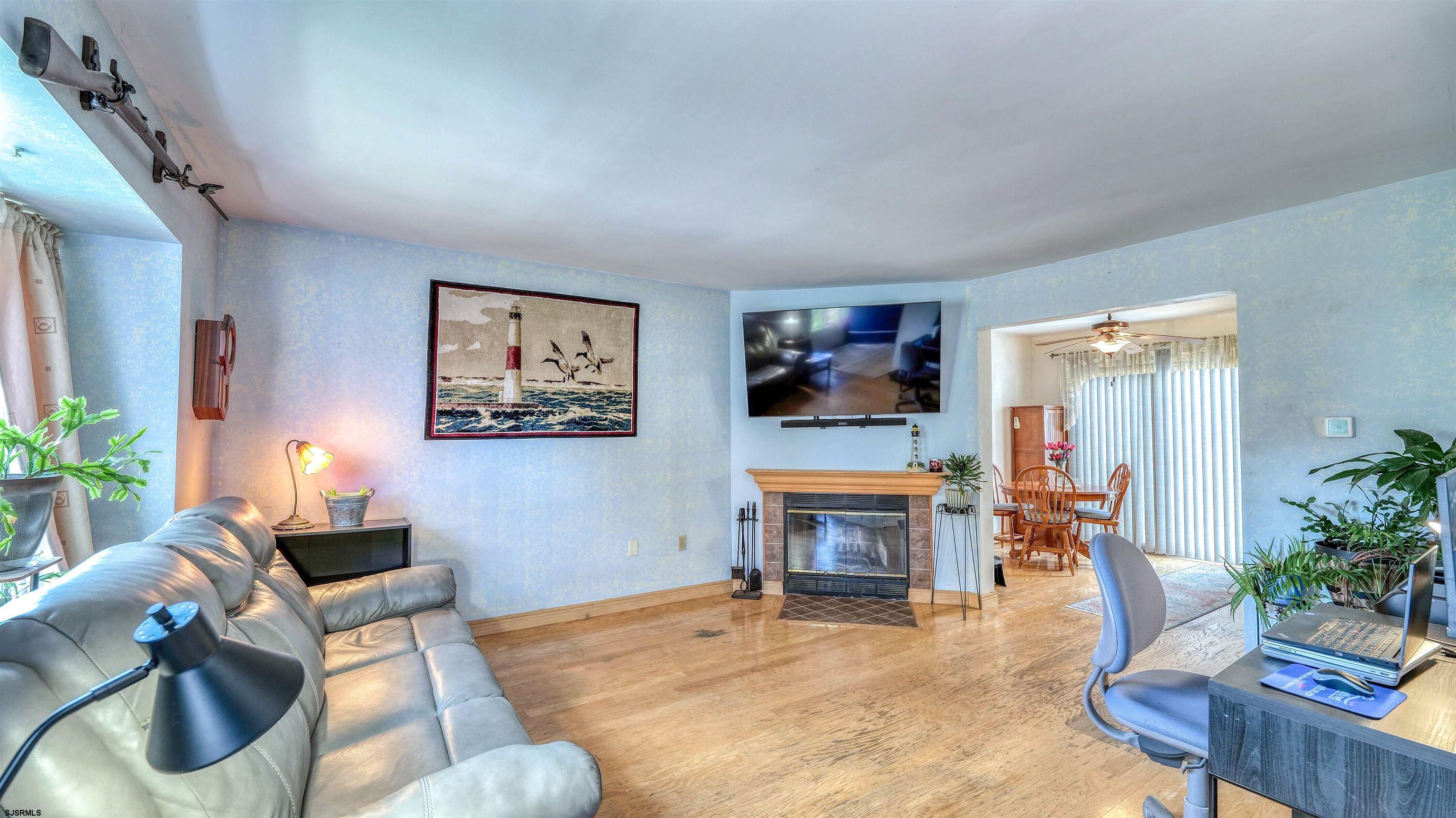 192 Exton Road Somers Point, NJ 08244 - Photo 2 of 25 Gallery Image 2