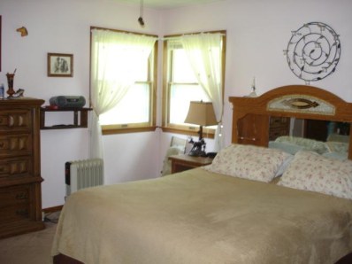535 Cedar Street Southwest De Motte, IN 46310 - Photo 8 of 10 398x298