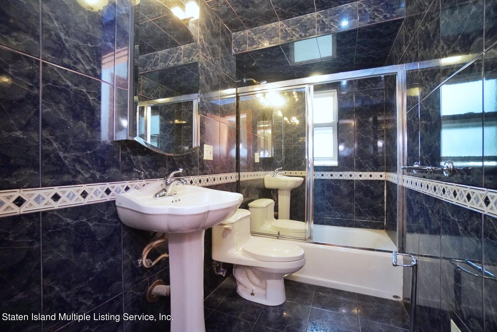 41 Rome Avenue Staten Island, NY 10304 - Photo 18 of 24 (18) FULL BATH