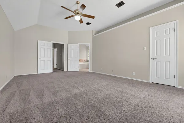 $2,395 | 1009 Oaklands Drive, Round Rock, TX 78681