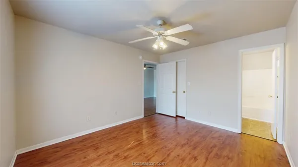 $1,150 | 1513 Hollow Hill Drive, Unit B, Bryan, TX 77802