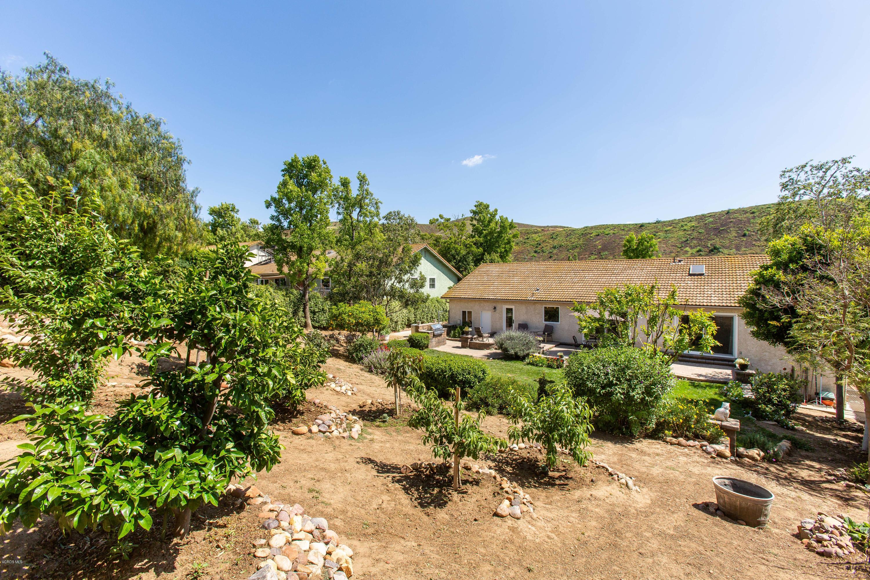 1177 Rambling Road Simi Valley, CA 93065 - Photo 50 of 56 1177 Rambling Rd HsHProd-40