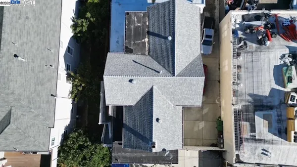 $850,000 | 1011 East 11th Street, Oakland, CA 94606