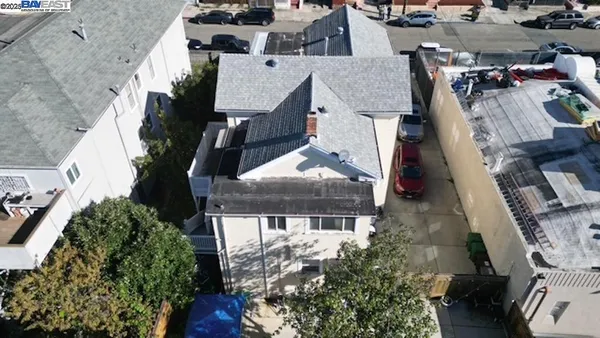 $850,000 | 1011 East 11th Street, Oakland, CA 94606