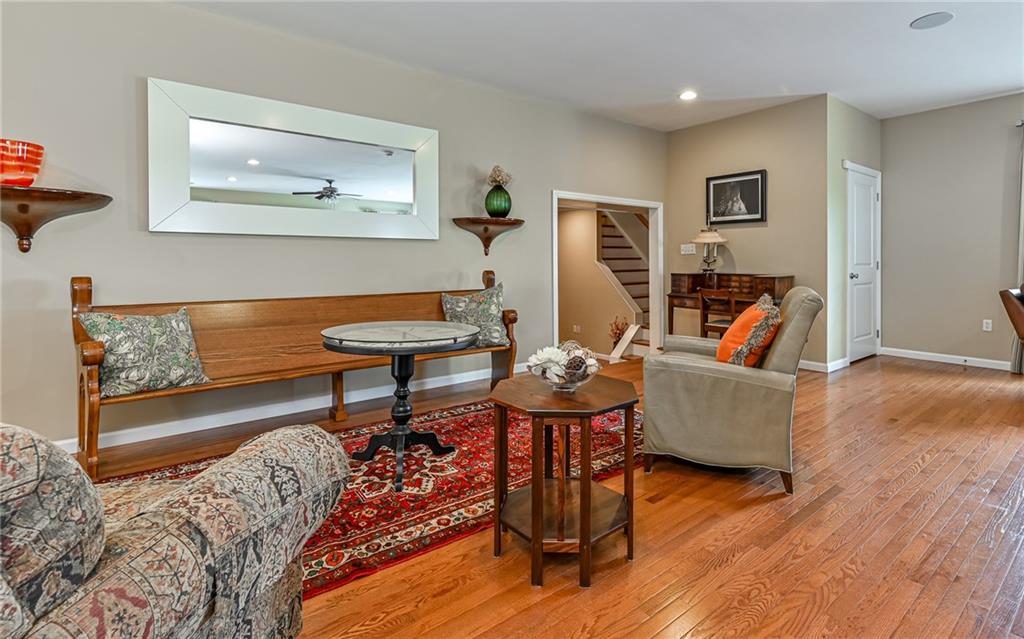 3617 Colmar Street Pittsburgh, PA 15213 - Photo 10 of 41 Door on right is a Walk-In Closet