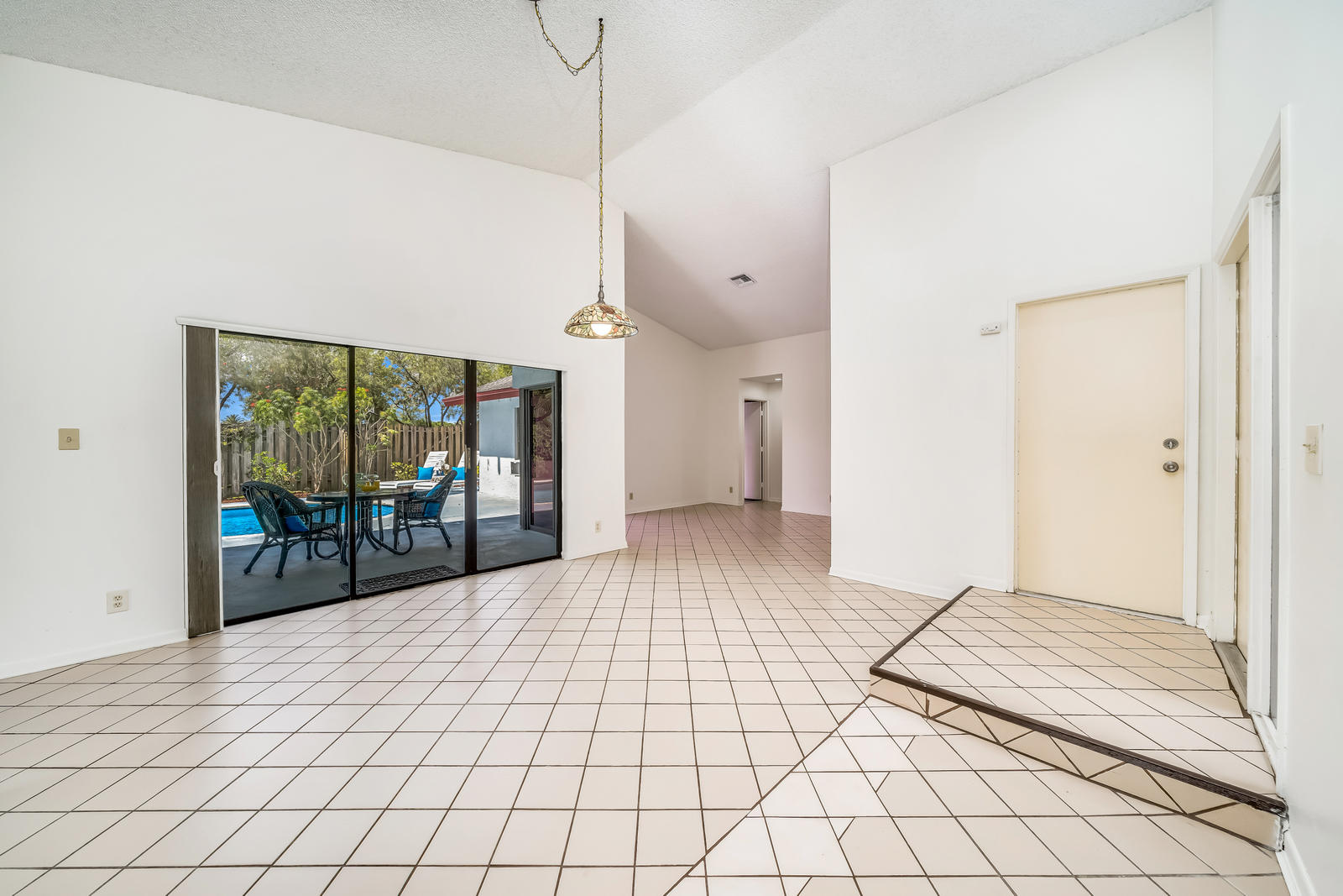 21464 Summertrace Circle Boca Raton, FL 33428 - Photo 21 of 77 Big and open