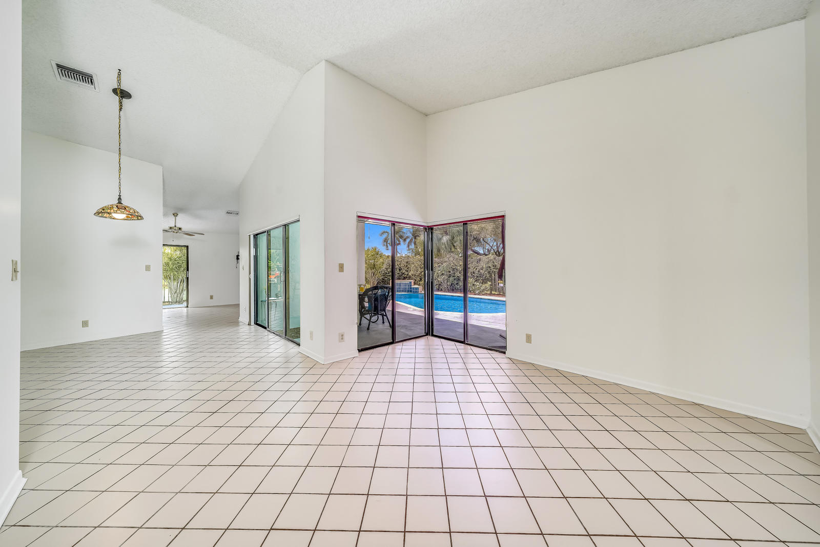 21464 Summertrace Circle Boca Raton, FL 33428 - Photo 25 of 77 from living room to dining room