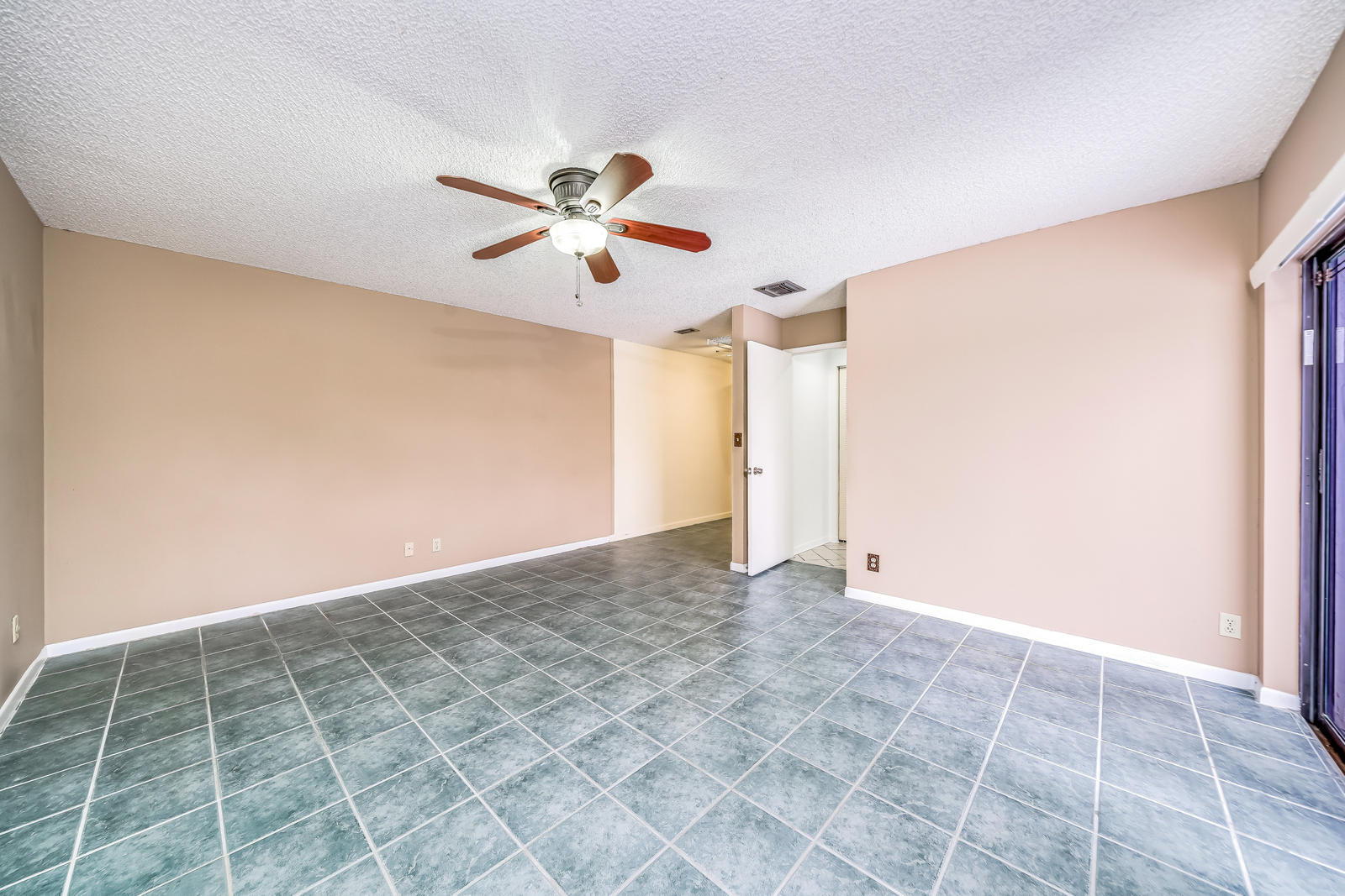 21464 Summertrace Circle Boca Raton, FL 33428 - Photo 42 of 77 Master bedroom
