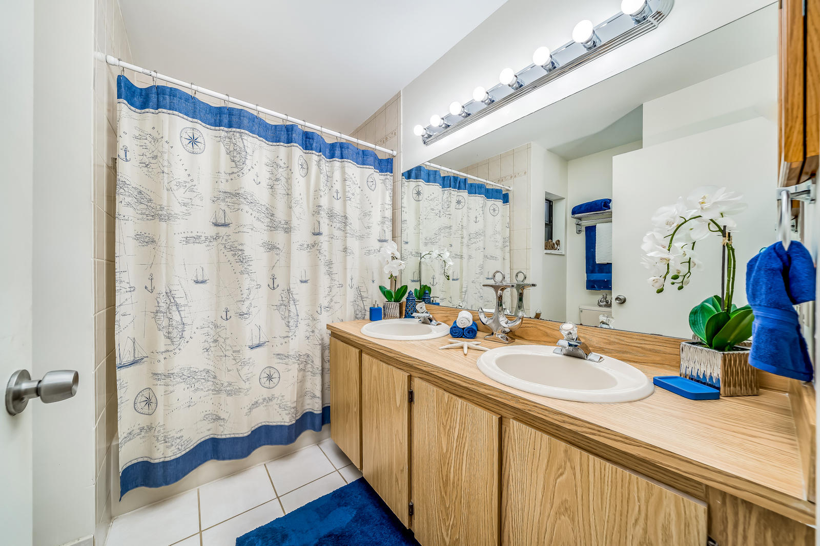 21464 Summertrace Circle Boca Raton, FL 33428 - Photo 55 of 77 Guest Bath