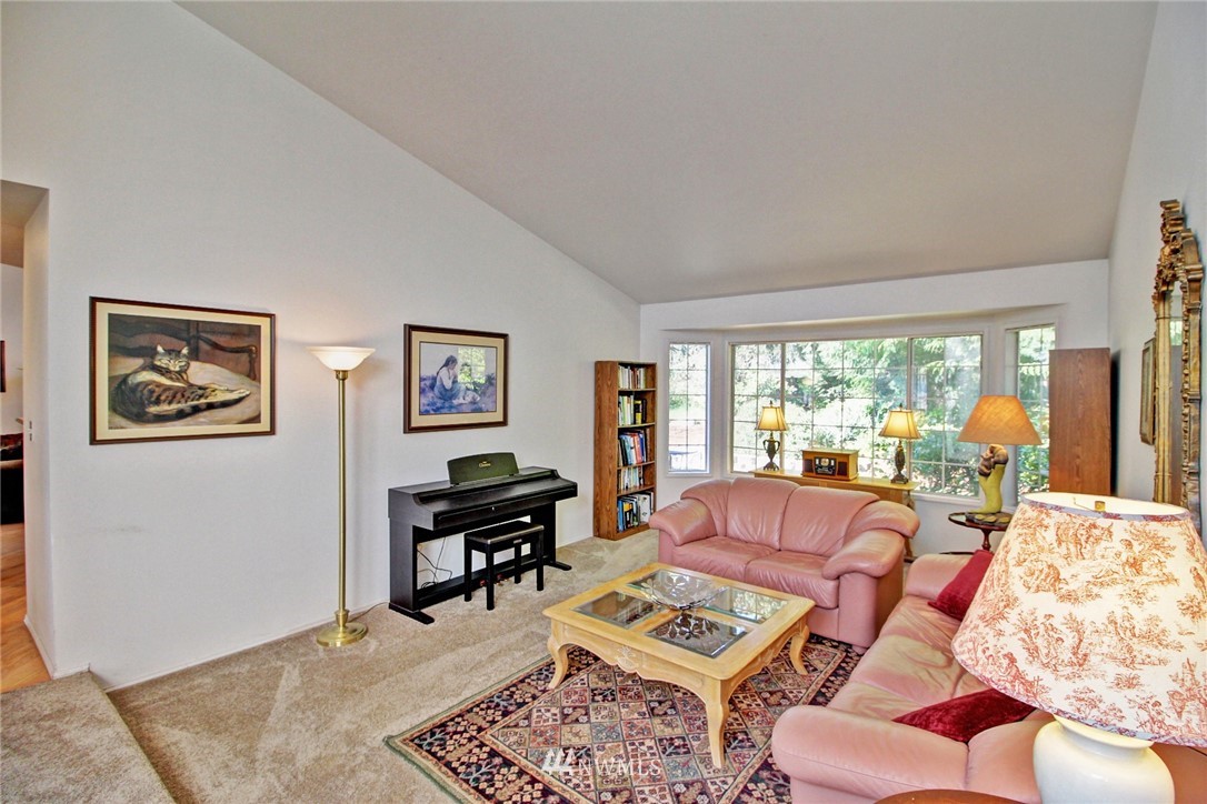 15428 Southeast 182nd Street Renton, WA 98058 - Photo 5 of 24 Gallery Image 5