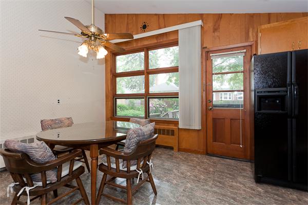 76 Adena Road Newton, MA 02465 - Photo 5 of 16 Gallery Image 5