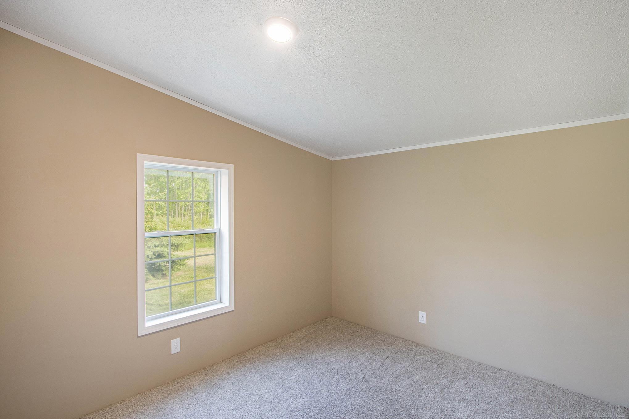 7450 Fisher Road Jeddo, MI 48032 - Photo 15 of 23 50111621-14.JPG
