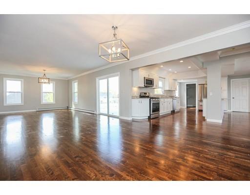 161 Whitehall Road Amesbury, MA 01913 - Photo 11 of 24 Gallery Image 11