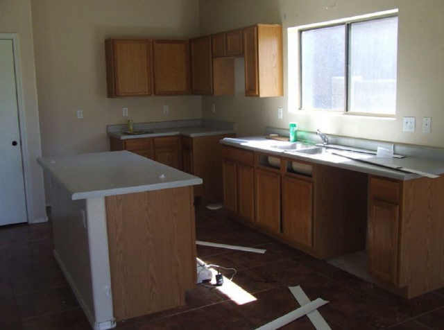 2612 West Bloch Road Phoenix, AZ 85041 - Photo 2 of 6 Additional Photo