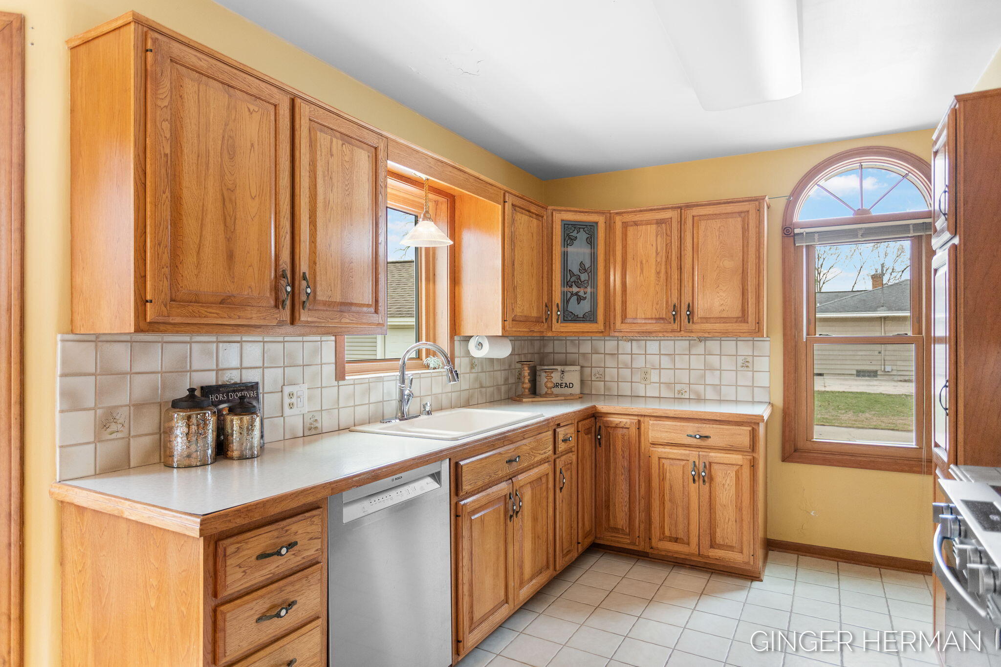 7708 Hazel Drive Jenison, MI 49428 - Photo 15 of 47 28-web-or-mls-7708-hazel-dr