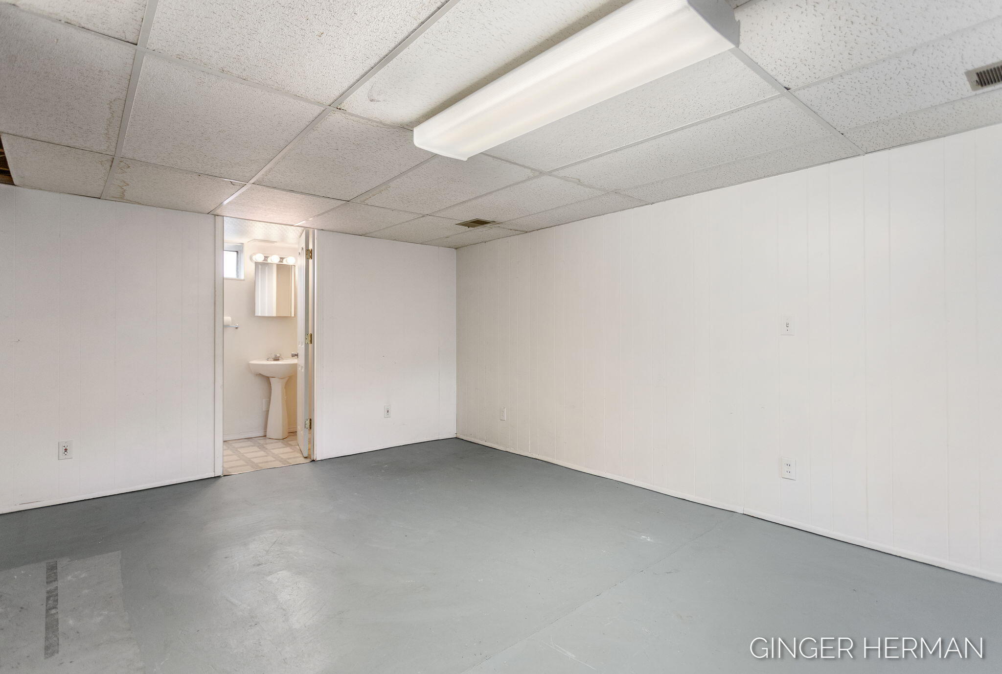 7708 Hazel Drive Jenison, MI 49428 - Photo 35 of 47 52-web-or-mls-7708-hazel-dr