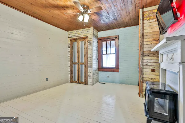 a view of a livingroom with a chandelier