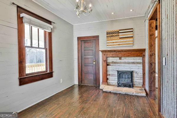 a view of a corridor