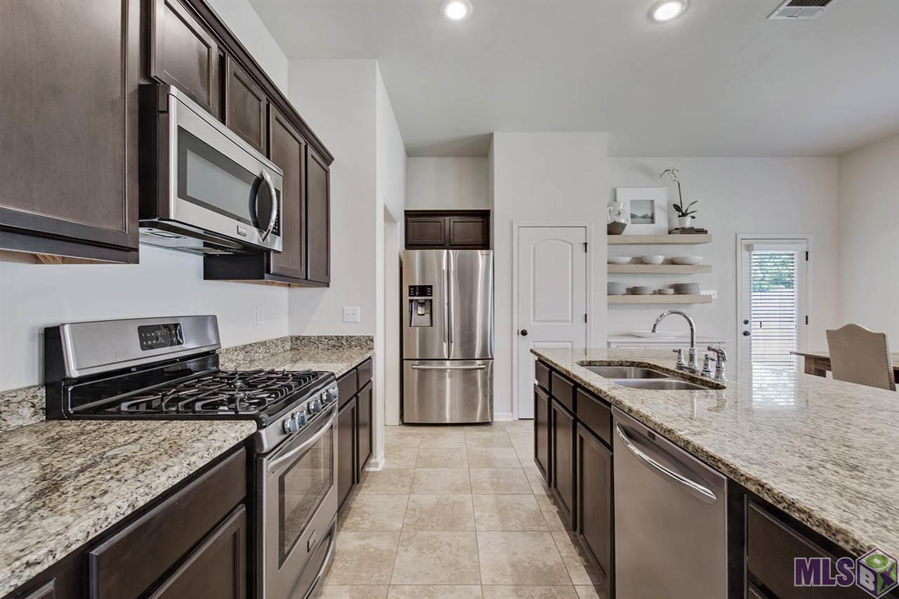 37204 Corvette Drive Prairieville, LA 70769 - Photo 4 of 14