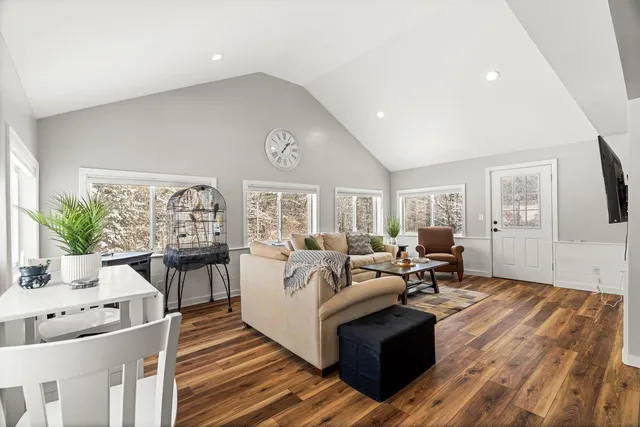 $560,000 | 200 Old Peterborough Road, Dublin, NH 03444