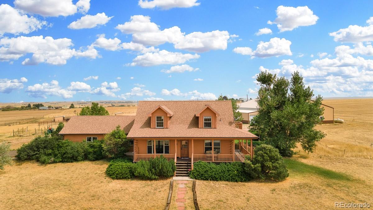 1090 South Quail Run Road Watkins, CO 80137 - Photo 2 of 37 Gallery Image 2
