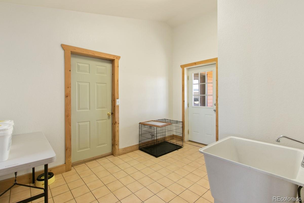 1090 South Quail Run Road Watkins, CO 80137 - Photo 24 of 37 Gallery Image 24