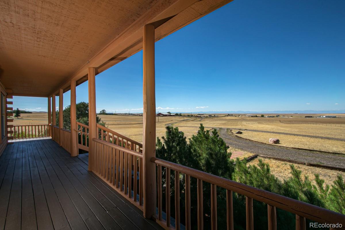 1090 South Quail Run Road Watkins, CO 80137 - Photo 6 of 37 Gallery Image 6