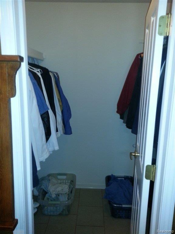567 South Livernois Road Rochester, MI 48307 - Photo 8 of 24 20130209_174716.jpg