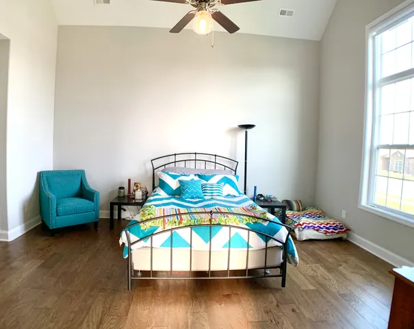 $2,700 | 585 Dexter Drive, Clarksville, TN 37043