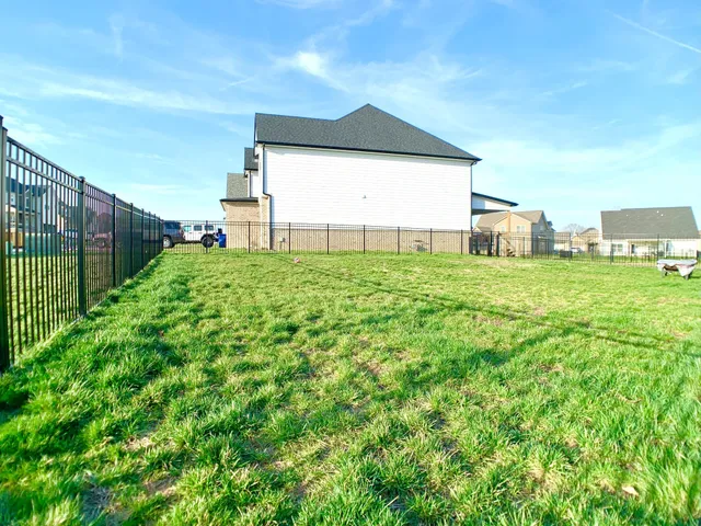 $2,700 | 585 Dexter Drive, Clarksville, TN 37043